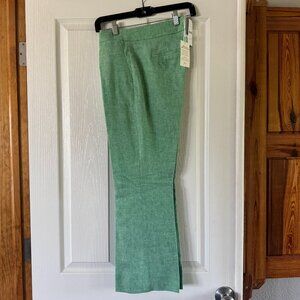 NWT J.Crew Perfecting Pockets Hayden Pants, Kickout, Crop, Mint Green, Size 4